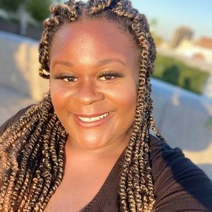 Meet your Posher, Jalisa